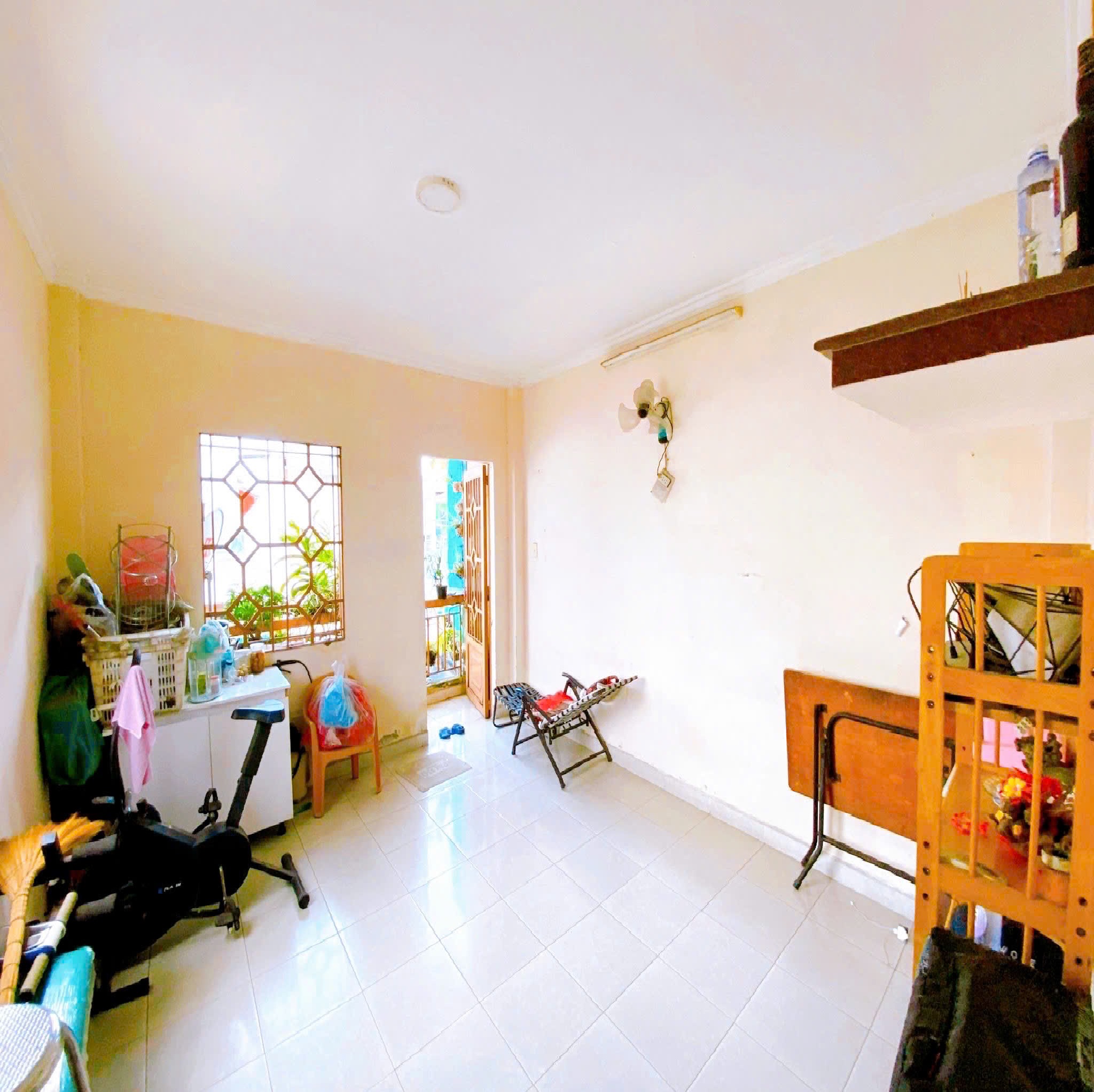 Bán nhà hẻm Lạc Long Quân, QUẬN TÂN BÌNH, Diện tích vuông vức 3.4 x 12.45 m, Giá 6.65 tỷ - Ảnh 2